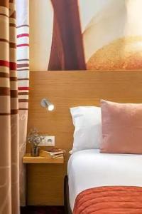 Ariane Montparnasse by Patrick Hayat - 120