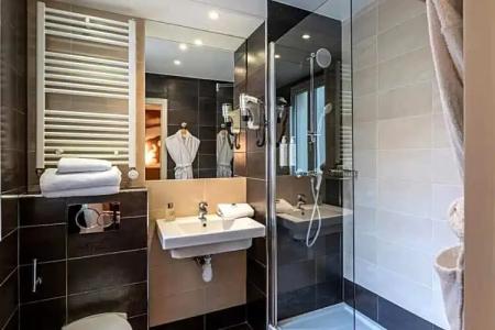 Ariane Montparnasse by Patrick Hayat - 76