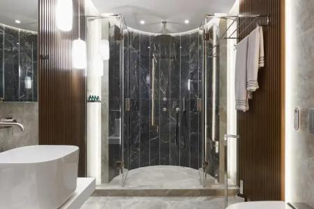 Pomegranate Wellness Spa - 202