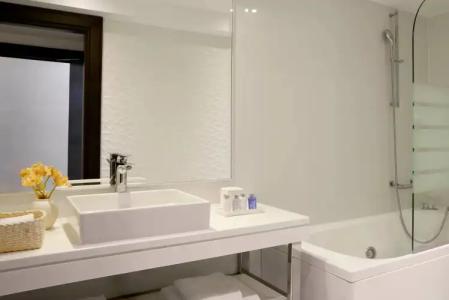 Pomegranate Wellness Spa - 209