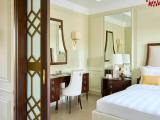 1 Bedroom Avra Double Suite