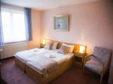 2 Bedrooms Standard Triple room