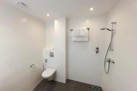 Hôtel Méditerranée - 52