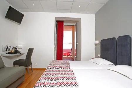 Hôtel Méditerranée - 75