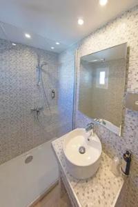 Hôtel Méditerranée - 46