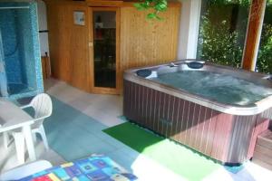 Agria Wellness Guesthouse, Eger