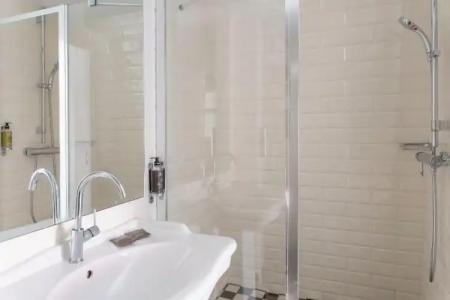 34B - Astotel - 60