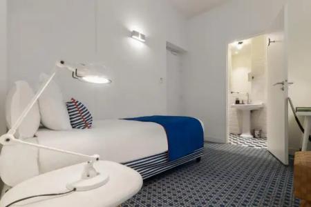 34B - Astotel - 79