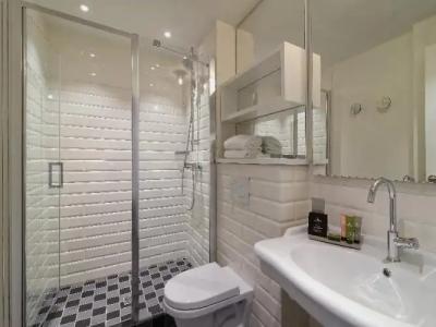 34B - Astotel - 74