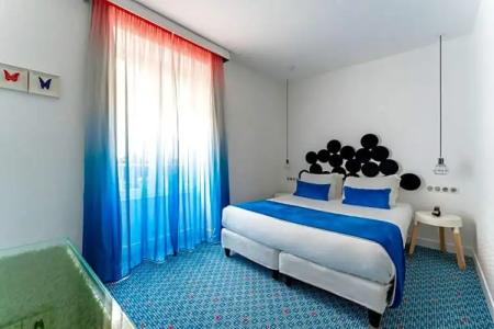 34B - Astotel - 100