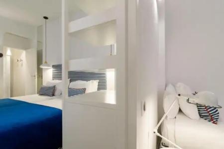 34B - Astotel - 81