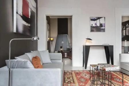 Piazza di Spagna 9 - 30