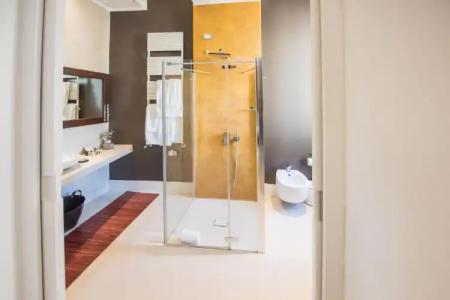 Piazza di Spagna 9 - 93