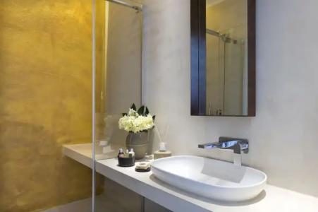 Piazza di Spagna 9 - 114