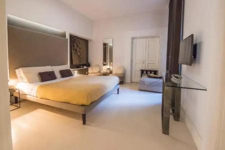 Piazza di Spagna 9 - 202