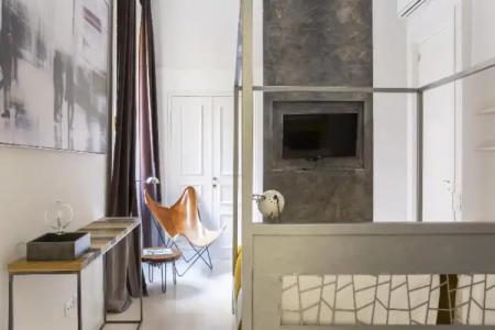 Piazza di Spagna 9 - 56