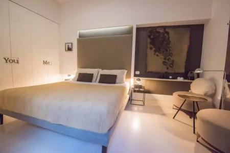 Piazza di Spagna 9 - 137