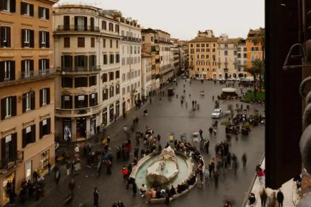 Piazza di Spagna 9 - 75