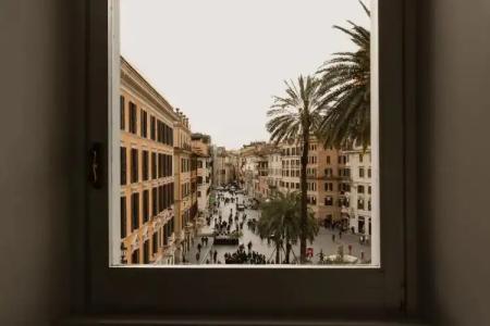 Piazza di Spagna 9 - 253