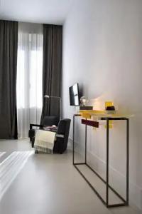 Piazza di Spagna 9 - 112