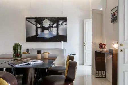 Piazza di Spagna 9 - 222