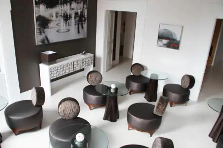 Piazza di Spagna 9 - 24