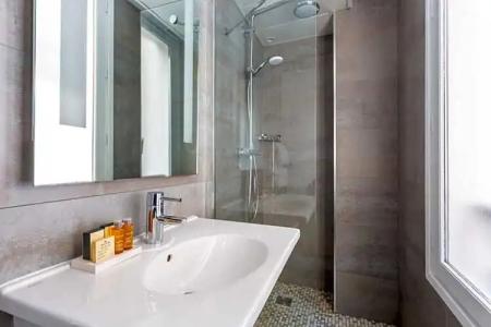 Hôtel 15 Montparnasse - 67