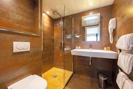 Hôtel 15 Montparnasse - 40