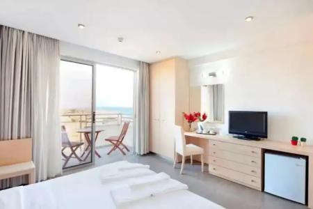 Capital Coast Resort And Spa - 104