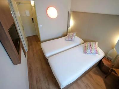 Campanile Paris CDG Airport Villepinte - 4