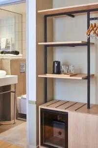 Cervantes by Happyculture - 106