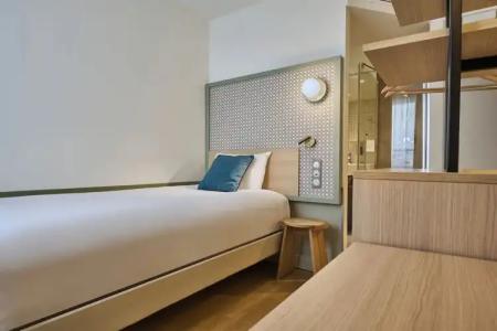 Cervantes by Happyculture - 126