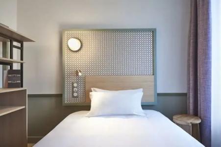 Cervantes by Happyculture - 113