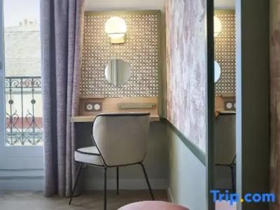 Cervantes by Happyculture - 142