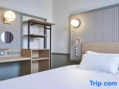 Cervantes by Happyculture - 117