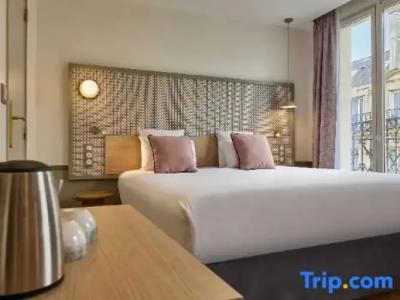 Cervantes by Happyculture - 139