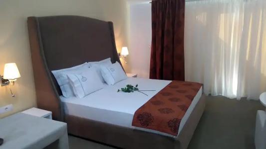 Santa Quaranta Premium Resort - 13