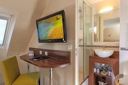 Apolonia Paris Montmartre; Sure Collection by Best Western - 50
