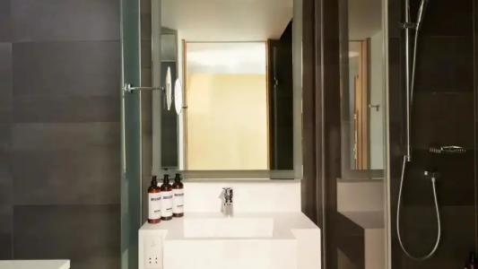 Hyatt Regency Paris Etoile - 69