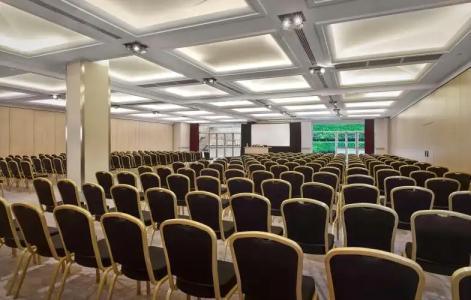 Hyatt Regency Paris Etoile - 18