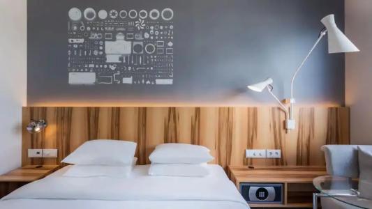 Hyatt Regency Paris Etoile - 83