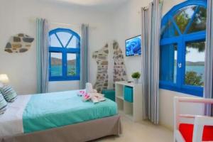 Eleftheria Sea Side Traditional House, Elounda