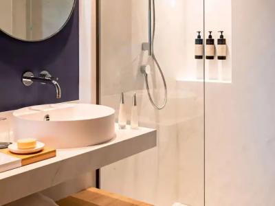 First Paris Tour Eiffel - 9