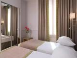 Double Club room