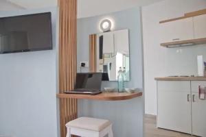 Christina Beach Hotel, Chania Town