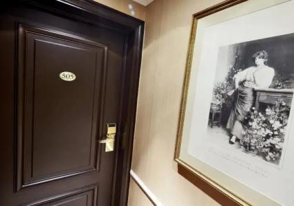 Golden Tulip Washington Opera - 16