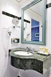 Golden Tulip Washington Opera - 34