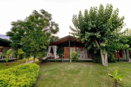 Etenna Beach Bungalows - 58