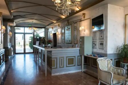 Long Beach Resort - 1