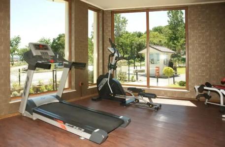 Long Beach Resort - 18